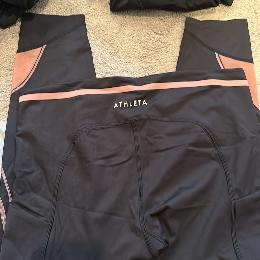 Athleta Womens”25 Pink/Grey Tights in Size L, never worn - Picture 2 of 5
